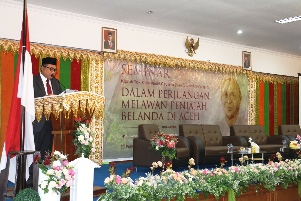 Wakil Bupati Pidie Jaya Dr. H. Said Mulyadi, SE, M.Si bersama Forkopimda Pidie Jaya membuka acara Seminar “Kiprah Perjuangan Tgk. Chik Pante Geulima Dalam Melawan Penjajahan Belanda di Aceh